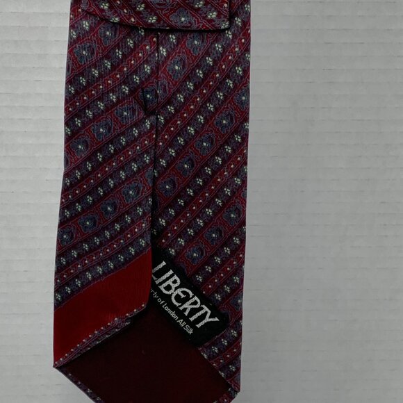 Liberty of London Silk Tie - Picture 4 of 7